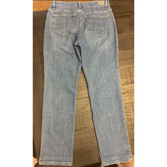 Lee Straight Leg Relaxed Fit Mid Rise Jeans - Sz 8 - Picture 3 of 10